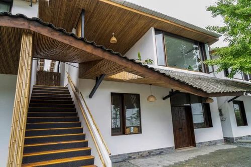 夏日乡村行，大屋檐下纳凉记